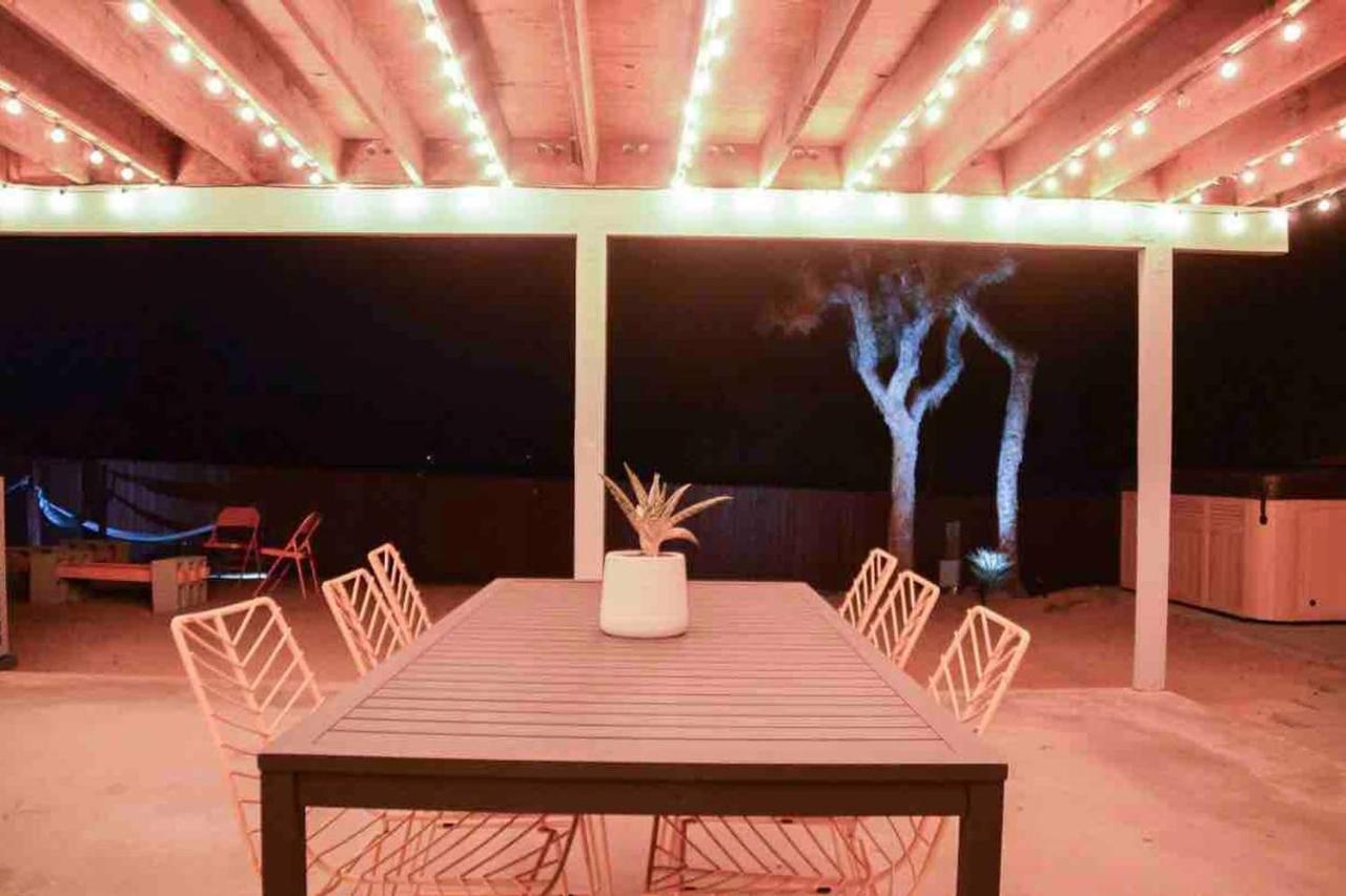 Willa Made In The Shade - Central, Hot Tub, Ac, Sleeps 8 Joshua Tree Zewnętrze zdjęcie